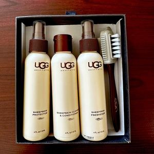 UGG Sheepskin Care Kit NEW